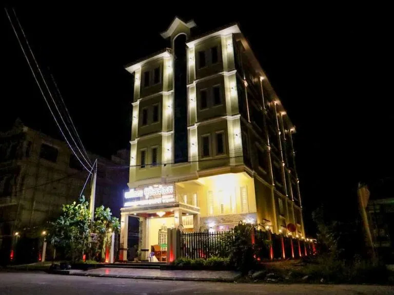 Arina Boutique