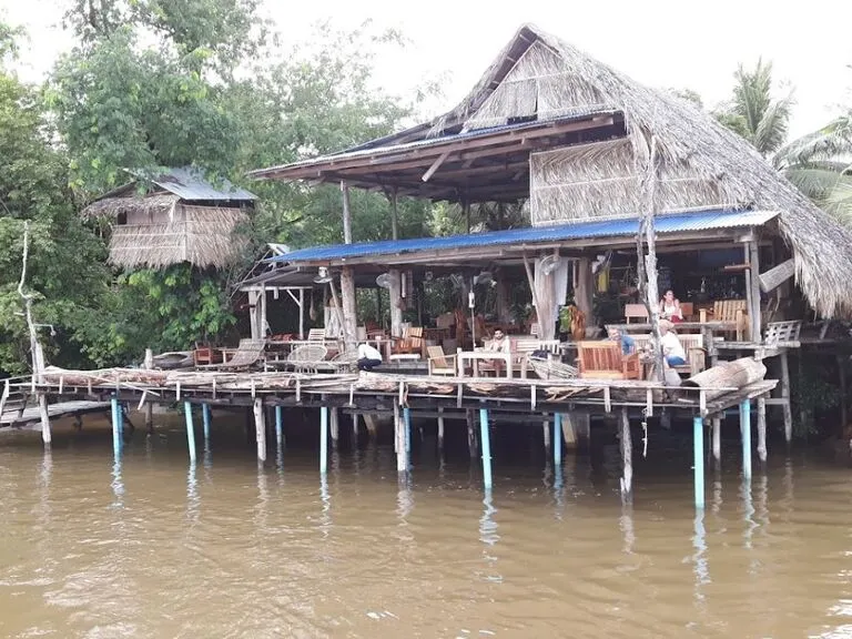 โพธิ วิลล่า