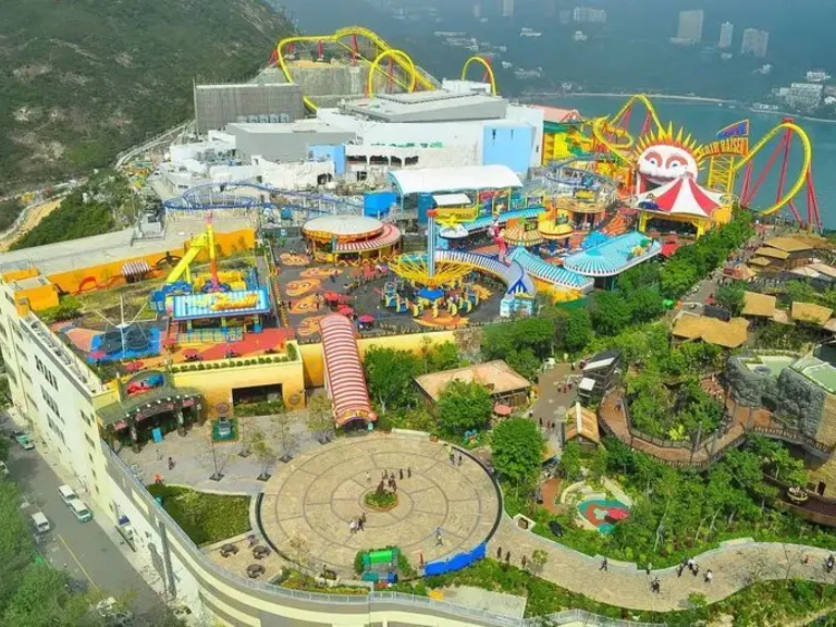Taman hiburan Bokorland