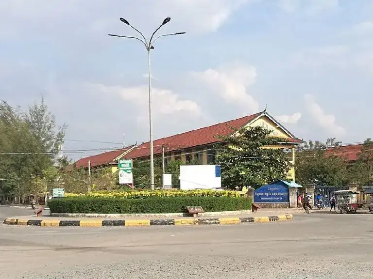 Sekolah Menengah Atas Persahabatan Kamboja-Jepang