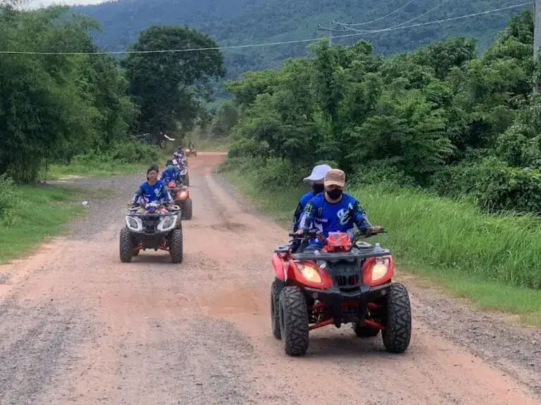 Xe địa hình Kampot